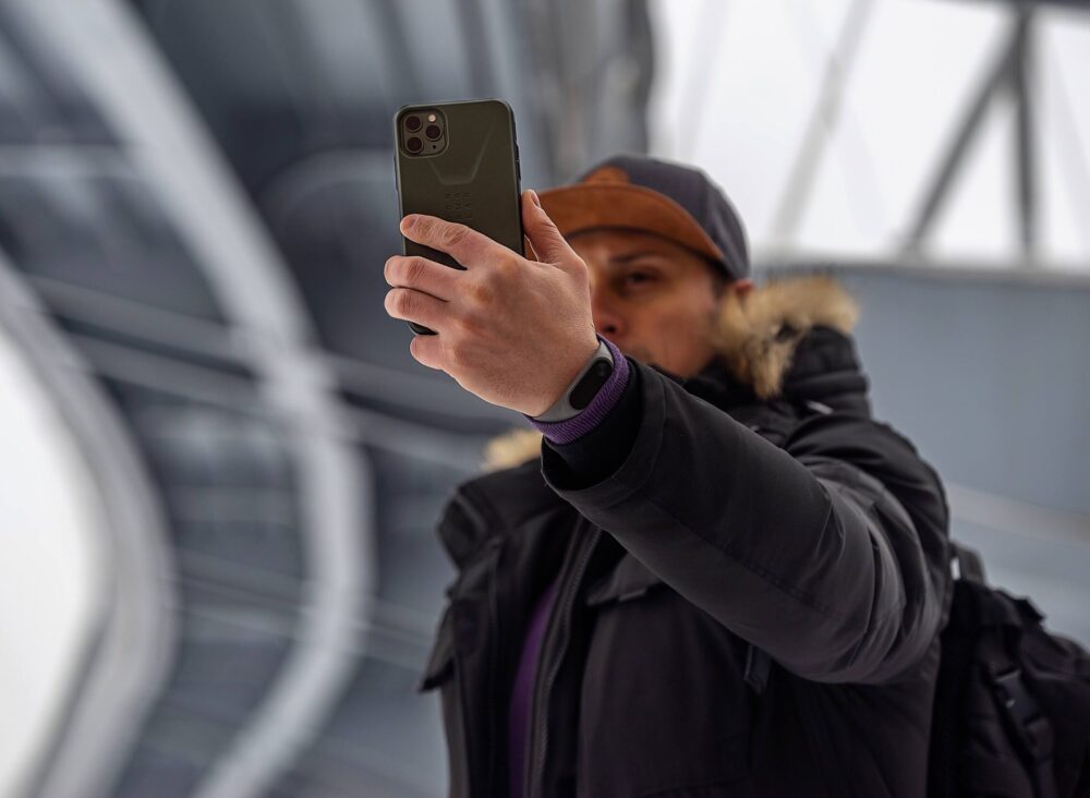 First subscription management service to enter multiple countries with same bank